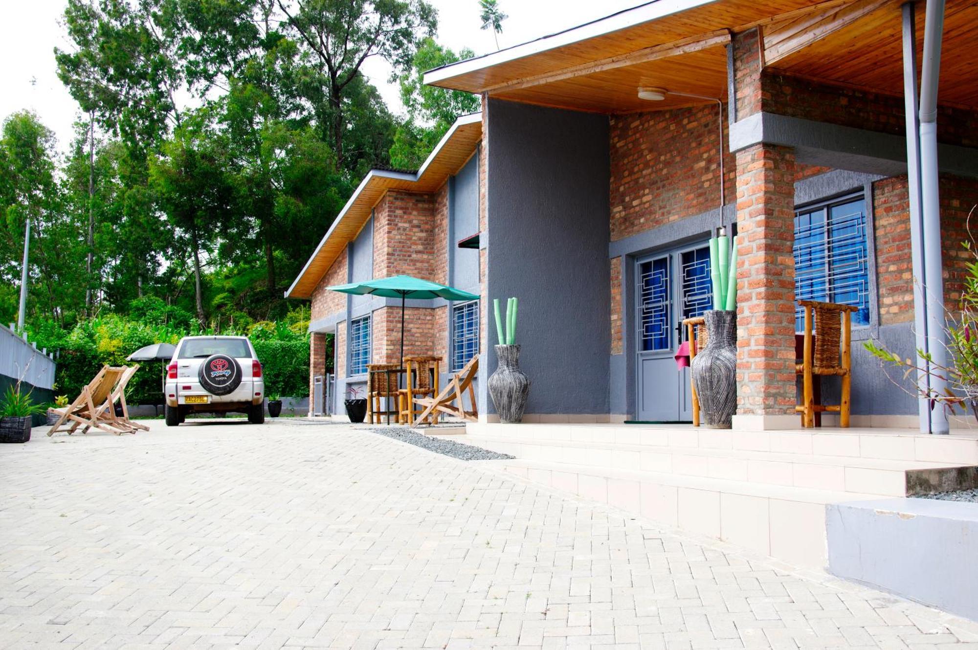 Spa Shallum Kibuye Luaran gambar