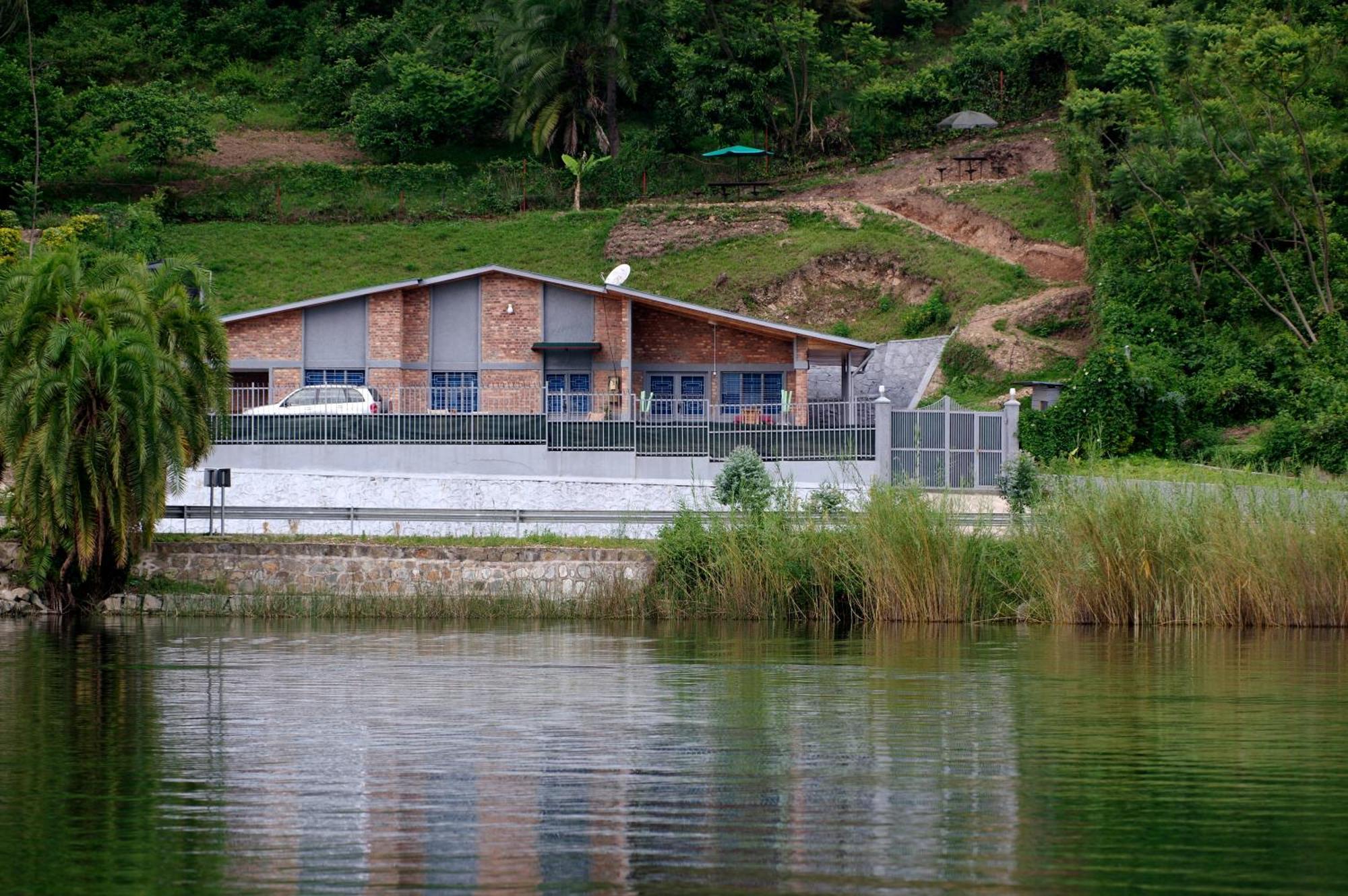 Spa Shallum Kibuye Luaran gambar