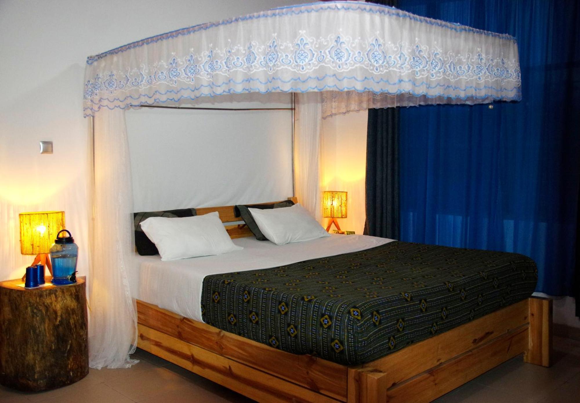 Spa Shallum Kibuye Luaran gambar