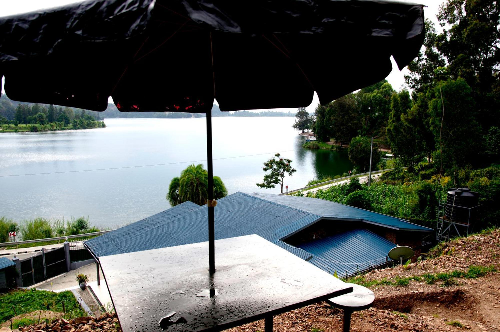 Spa Shallum Kibuye Luaran gambar
