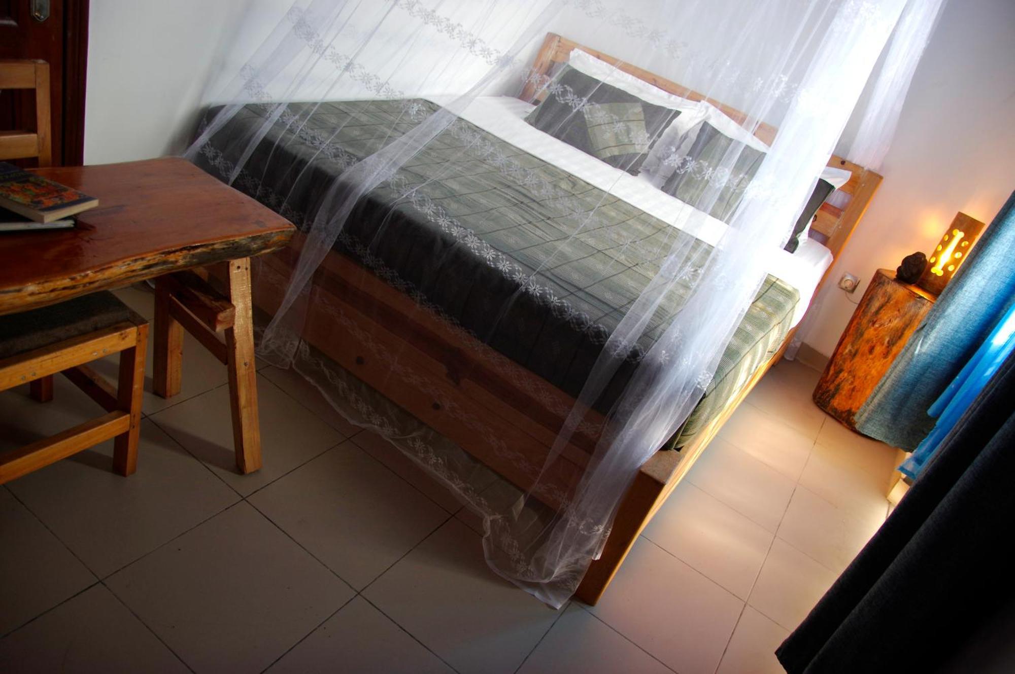 Spa Shallum Kibuye Luaran gambar